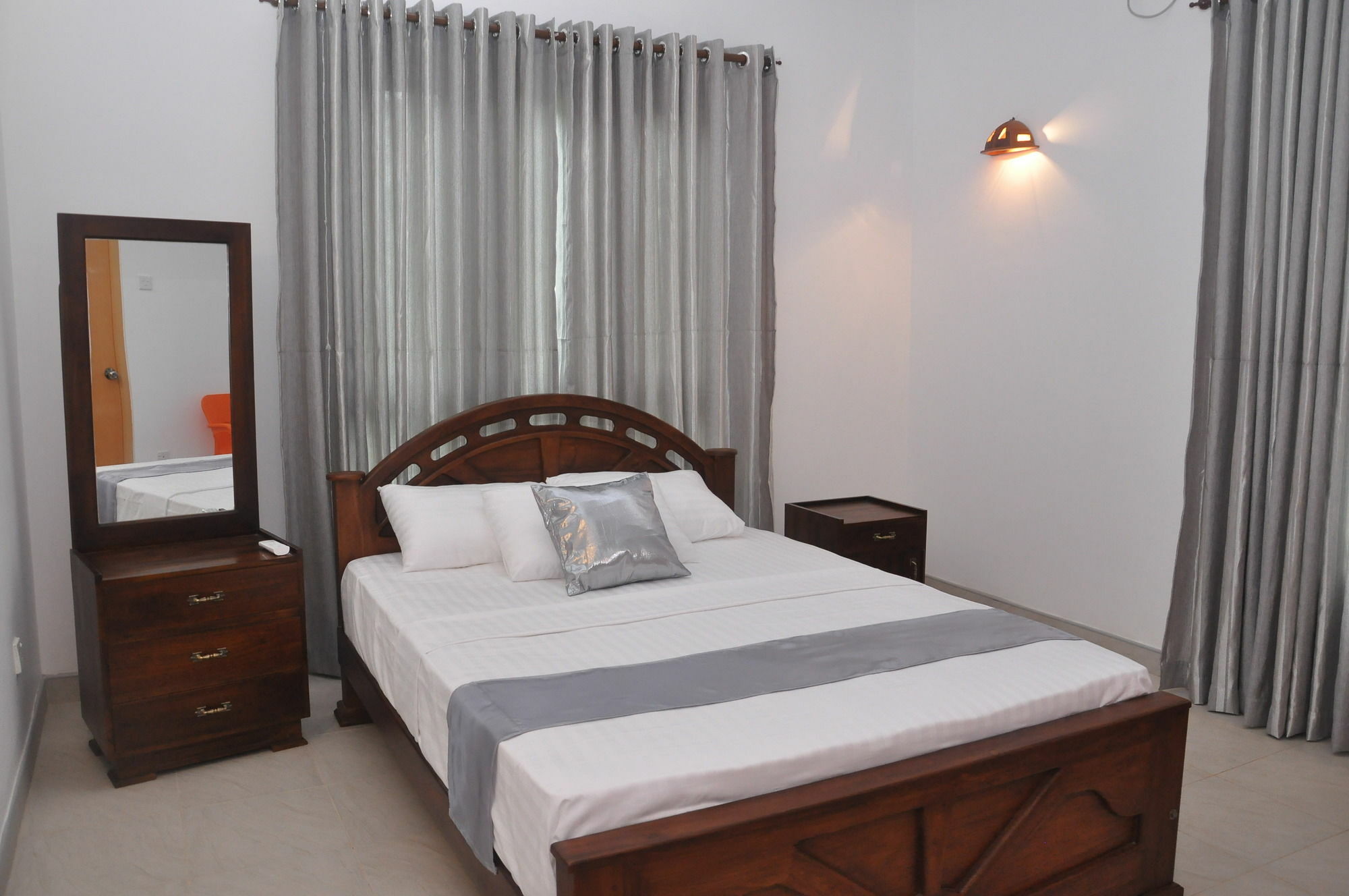 Kurumba Hills Gonagala Luaran gambar